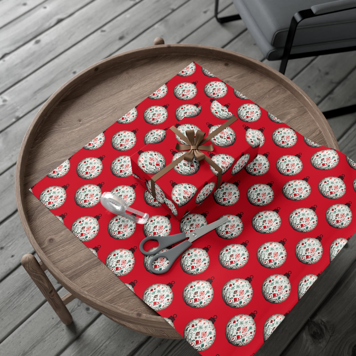 Ornamental Adoration III - Red